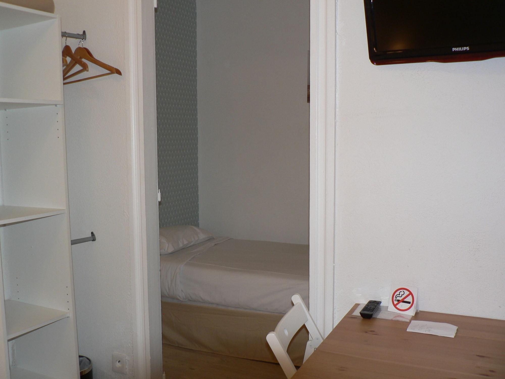 Hotel Les Alizes Biarritz Exterior photo